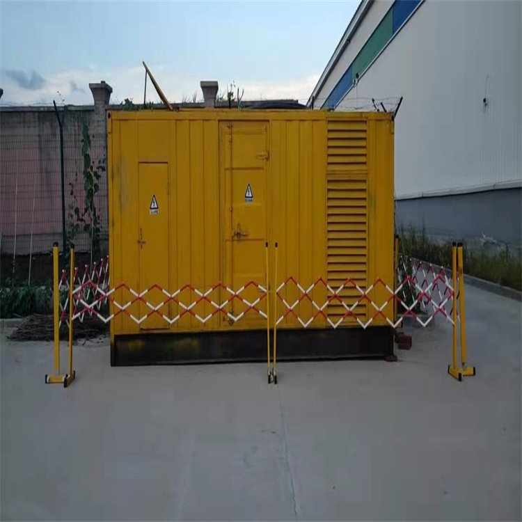 铜仁发电机组油箱盖上留出小气孔有什么用？