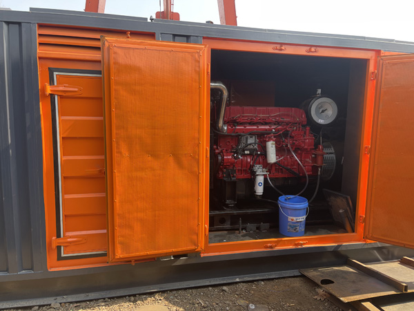 铜仁柴油发电机组在高温环境下运行时需要注意哪些问题？